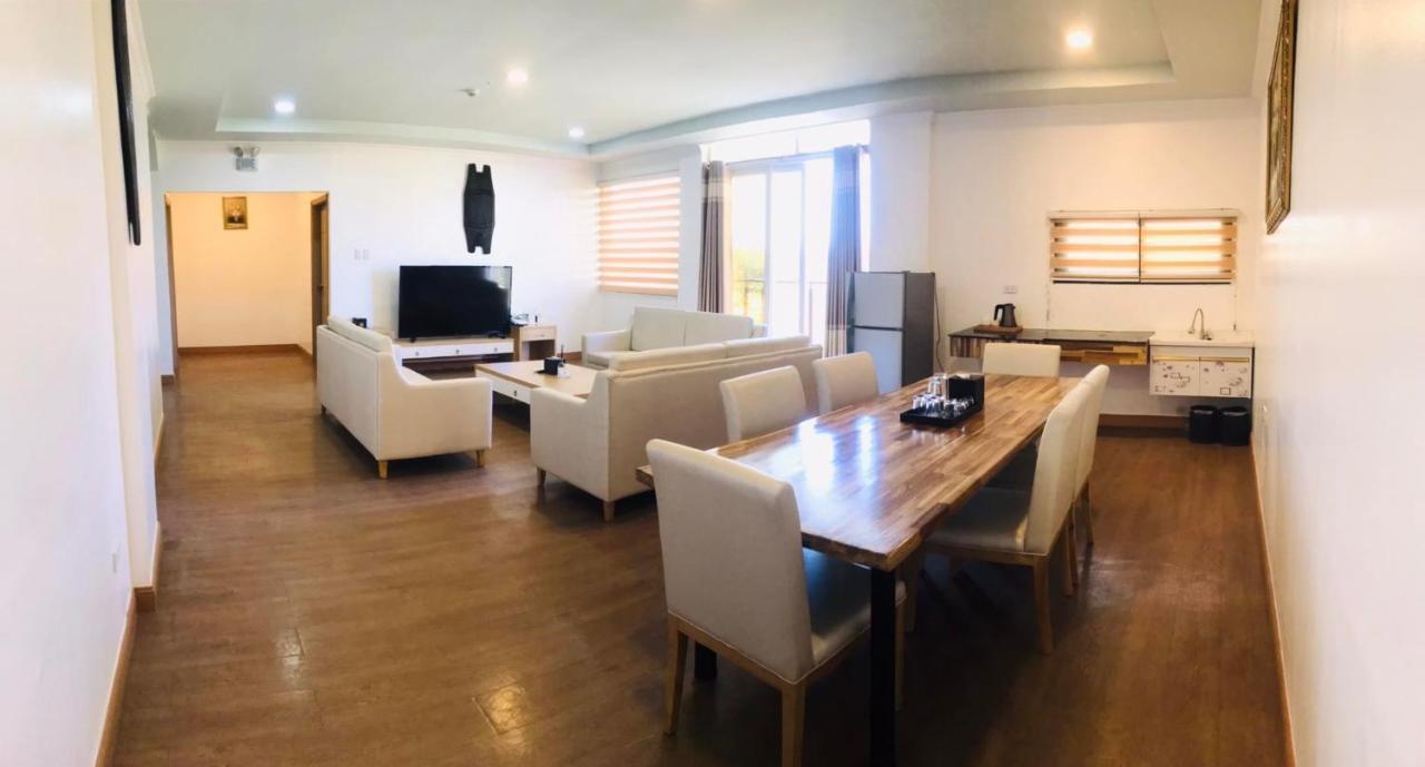 Punta Clark Hotel Clark Field Luaran gambar