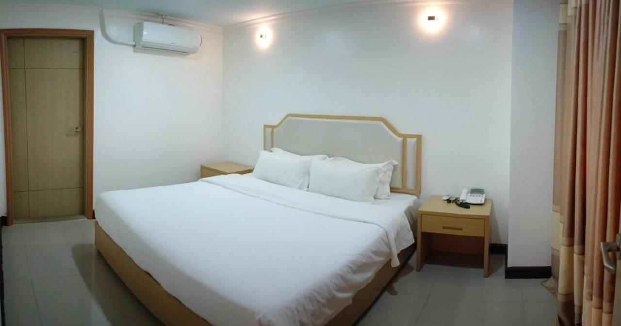 Punta Clark Hotel Clark Field Luaran gambar
